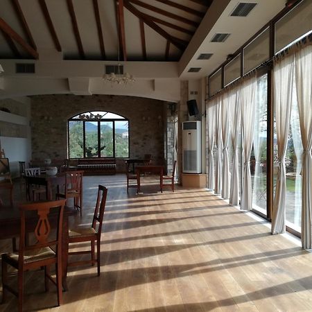 Polas Residencies Aparthotel Kalamata Esterno foto
