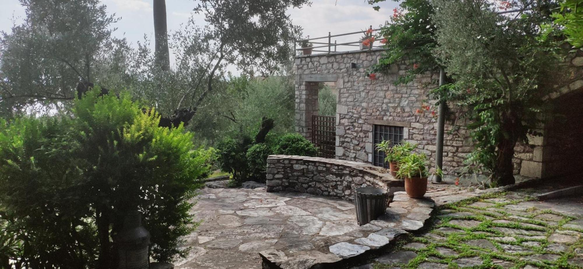 Polas Residencies Aparthotel Kalamata Esterno foto